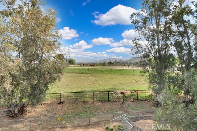 Detail Gallery Image 41 of 43 For 5970 Avenue Juan Bautista, Jurupa Valley,  CA 92509 - 4 Beds | 2 Baths