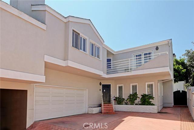 1136 11th Street, Manhattan Beach, California 90266, 4 Bedrooms Bedrooms, ,2 BathroomsBathrooms,Residential,Sold,11th,SB15253415