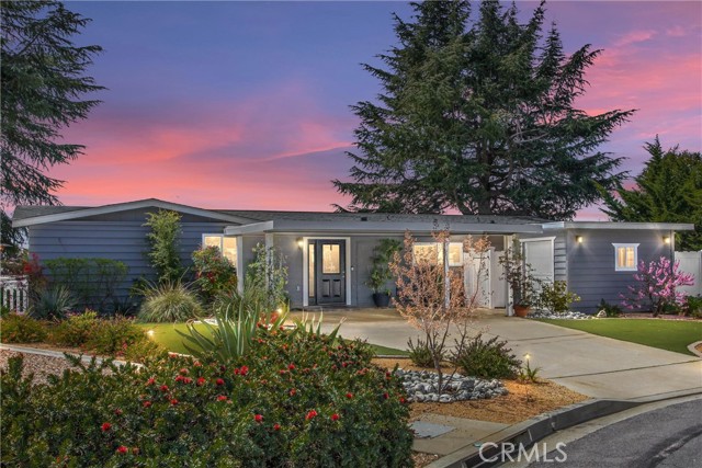 Detail Gallery Image 1 of 30 For 10450 Cimarron Trl, Cherry Valley,  CA 92223 - 2 Beds | 2 Baths