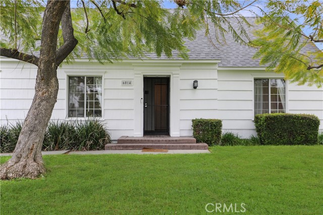 Detail Gallery Image 4 of 17 For 6014 Elenor St, Riverside,  CA 92506 - 3 Beds | 2 Baths