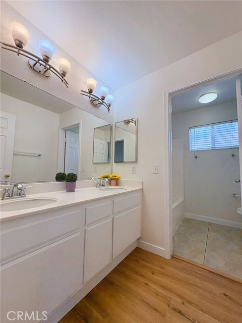 Detail Gallery Image 15 of 21 For 5737 Annandale, Corona,  CA 92880 - 5 Beds | 3 Baths