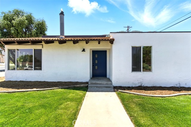 15195 Laguna Avenue, Lake Elsinore CA: https://media.crmls.org/medias/d79575fe-315d-4d4b-9ee0-8e2b99d90546.jpg