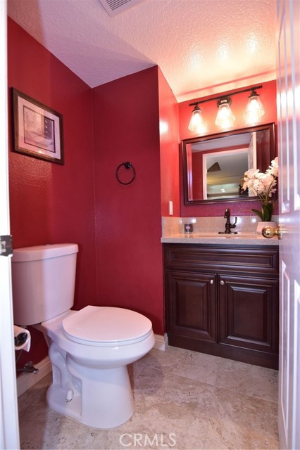 Detail Gallery Image 12 of 23 For 3649 Cottonwood Cir, West Covina,  CA 91792 - 3 Beds | 3 Baths