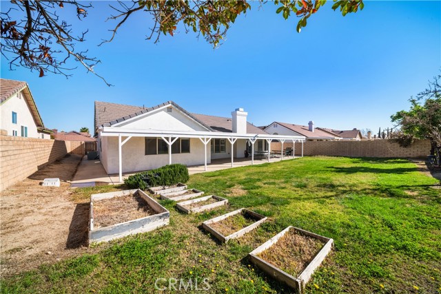 Detail Gallery Image 30 of 39 For 13943 Trigger, Victorville,  CA 92392 - 4 Beds | 3 Baths