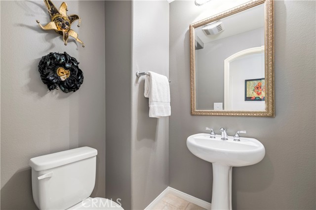 Image 32 of 51 For 25091 Blue Ridge Way