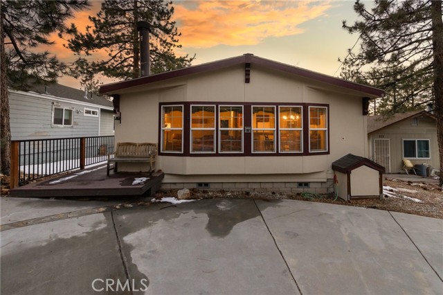 Detail Gallery Image 1 of 26 For 280 Sunset Ln, Sugarloaf,  CA 92386 - 3 Beds | 2 Baths