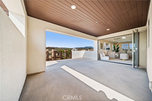 Detail Gallery Image 46 of 56 For 123 Character, Irvine,  CA 92618 - 4 Beds | 4/2 Baths