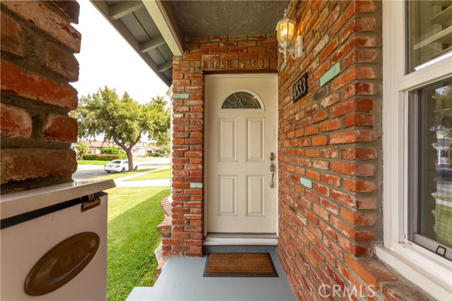 Detail Gallery Image 3 of 49 For 4533 Ladoga Ave., Lakewood,  CA 907013 - 3 Beds | 1 Baths