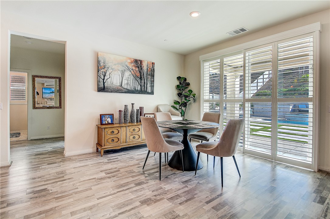 Detail Gallery Image 15 of 68 For 21147 Mill Valley Ct, Riverside,  CA 92507 - 5 Beds | 4/1 Baths