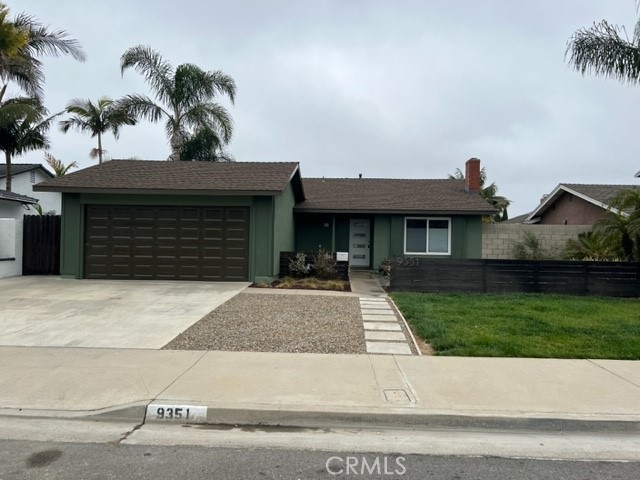 9351 Sunridge Dr, Huntington Beach, CA 92646