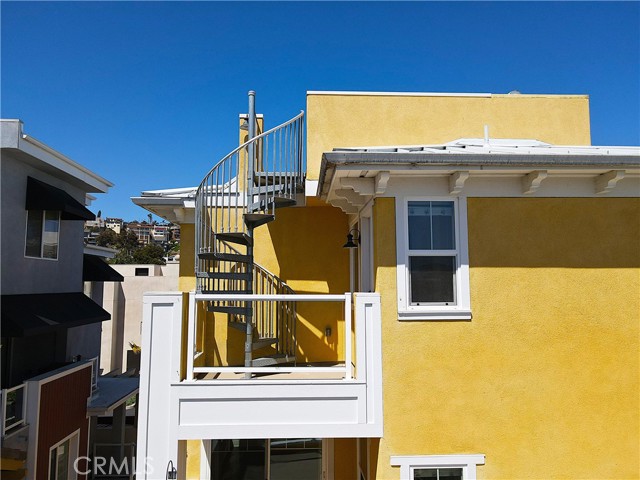 393 Wadsworth Avenue, Pismo Beach CA: https://media.crmls.org/medias/d79a45e2-72f5-46e0-a8e3-566dc1b9a228.jpg