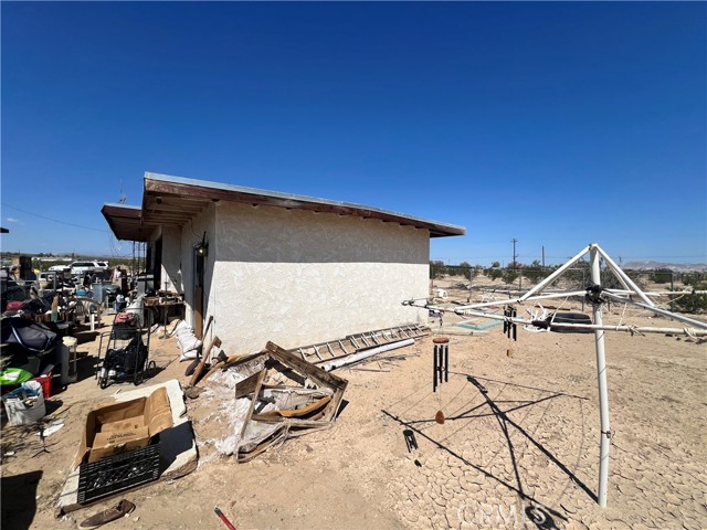 Detail Gallery Image 6 of 24 For 4515 Sierra Way, Twentynine Palms,  CA 92277 - 2 Beds | 1 Baths