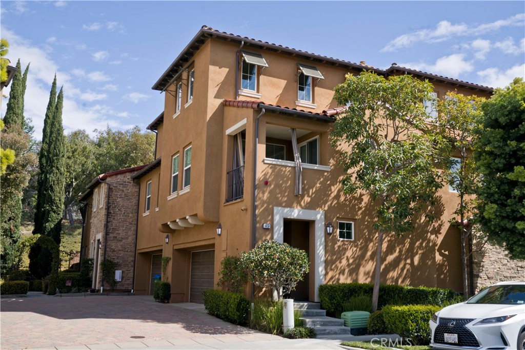 49 Gingerwood, Irvine, CA 92603