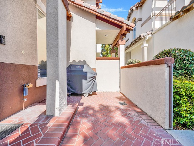 Detail Gallery Image 23 of 27 For 2347 Sunningdale Dr, Tustin,  CA 92782 - 2 Beds | 2/1 Baths