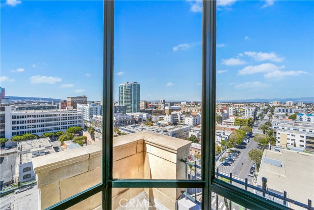 Detail Gallery Image 45 of 47 For 140 Linden Ave #956,  Long Beach,  CA 90802 - 1 Beds | 1 Baths