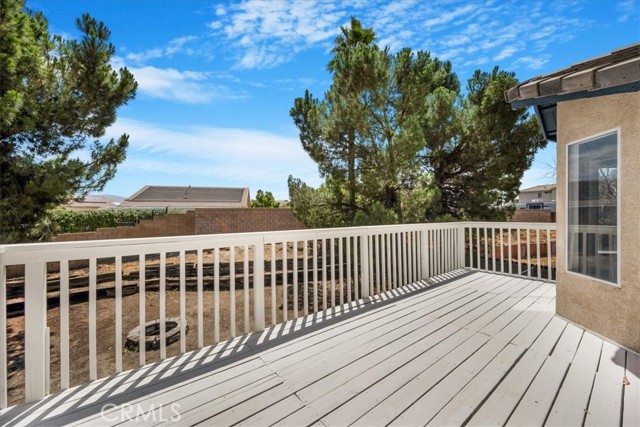 881 Sussex N, San Jacinto CA: https://media.crmls.org/medias/d79cc300-1207-497c-8e20-9ce32d57a7a2.jpg