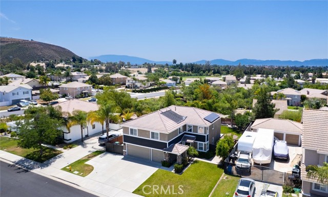 27917 Busman Road, Murrieta CA: https://media.crmls.org/medias/d79e762c-13f7-4e0e-b85f-486ad779bc7b.jpg