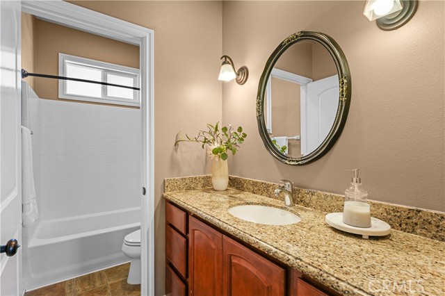 Image 24 of 33 For 8643 Belmont