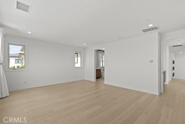 20434 W Albion Way, Porter Ranch CA: https://media.crmls.org/medias/d79fdb6c-d886-4837-a596-a59e1b8664c4.jpg