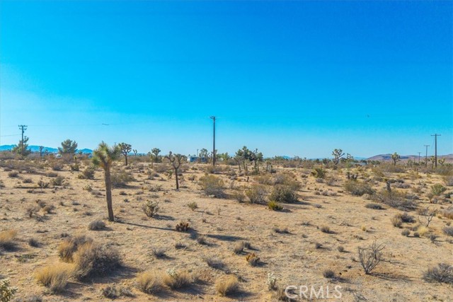 Detail Gallery Image 16 of 33 For 59057 Aberdeen Dr, Yucca Valley,  CA 92284 - 2 Beds | 1 Baths