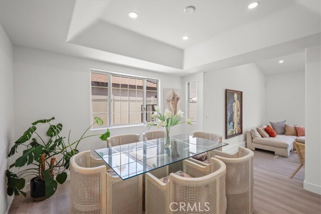 314 Lola Avenue, Pasadena CA: https://media.crmls.org/medias/d7a13e9c-978e-4b83-9c60-5f24f62e6982.jpg
