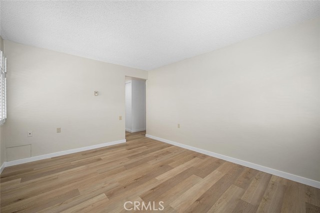 1930 St John Road, Seal Beach CA: https://media.crmls.org/medias/d7a15ab8-196d-487b-be2f-00b0d4511996.jpg