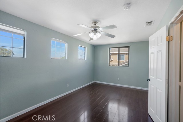 23247 Coffee Berry Circle, Corona CA: https://media.crmls.org/medias/d7a16c63-7384-49f8-9608-b4122f654a2b.jpg