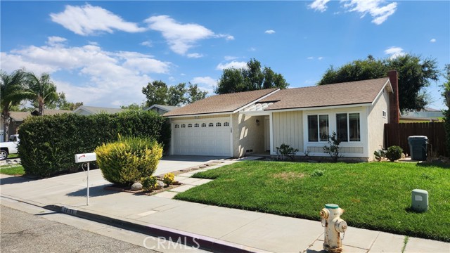 Detail Gallery Image 3 of 29 For 10160 Medallion Pl, Riverside,  CA 92503 - 4 Beds | 2 Baths