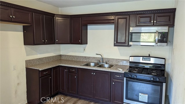 9250 Olive Street # C, Fontana, California 92335, 1 Bedroom Bedrooms, ,1 BathroomBathrooms,Residential Lease,For Rent,9250 Olive Street # C,CRPW25161366