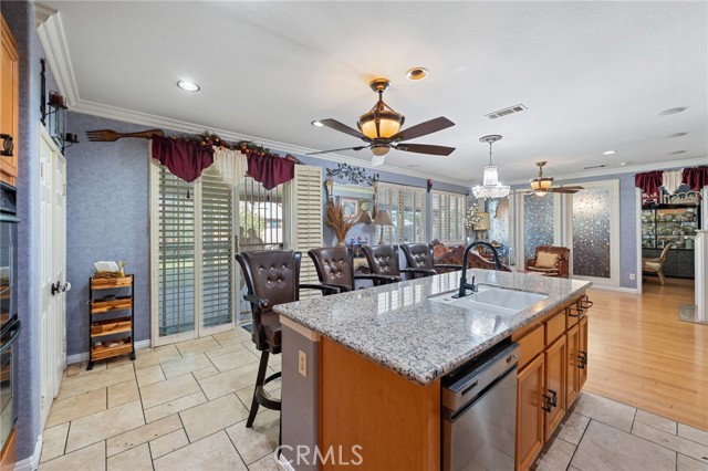 Detail Gallery Image 21 of 64 For 12639 Thoroughbred Ct, Corona,  CA 92880 - 5 Beds | 4 Baths