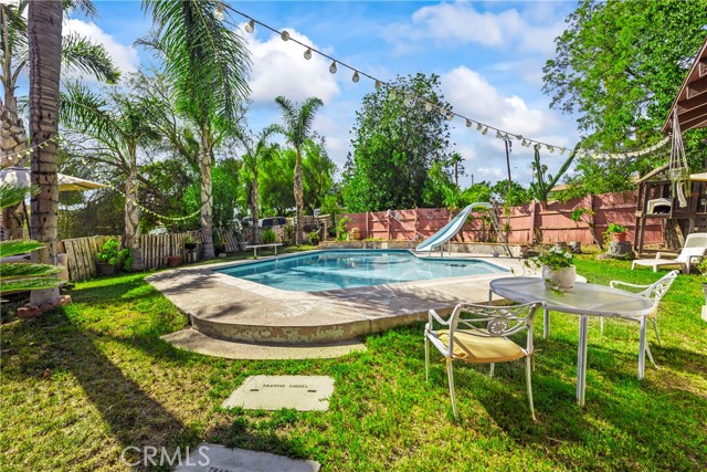 Detail Gallery Image 10 of 31 For 822 Corona, Corona,  CA 92879 - 3 Beds | 2 Baths