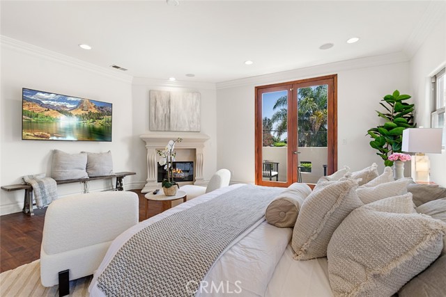 Detail Gallery Image 16 of 37 For 5046 Nagle Ave, Sherman Oaks,  CA 91423 - 5 Beds | 6 Baths