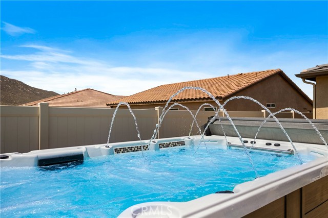 29146 Dallas Circle, Winchester CA: https://media.crmls.org/medias/d7a44553-ef71-4498-bae7-358dc18f50f2.jpg