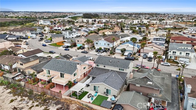 4941 Catamaran Street, Oxnard CA: https://media.crmls.org/medias/d7a4d442-f42e-4a9b-bfeb-1c768f159d02.jpg