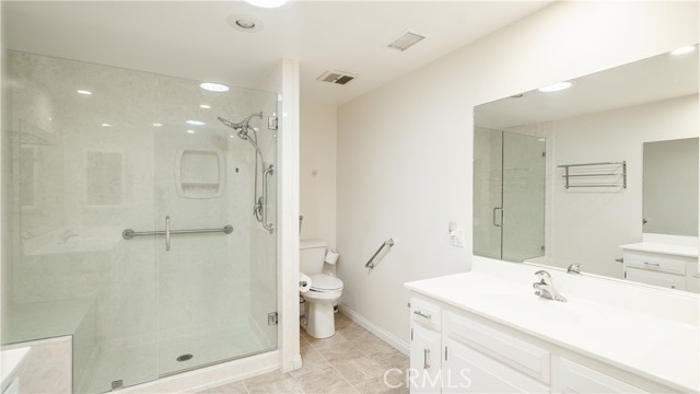 Detail Gallery Image 21 of 30 For 1880 St John Rd Mut 15, 33b, Seal Beach,  CA 90740 - 2 Beds | 1 Baths