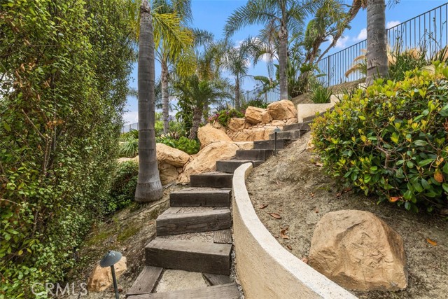 Detail Gallery Image 10 of 30 For 25625 Miraleste, Laguna Niguel,  CA 92677 - 4 Beds | 2/1 Baths