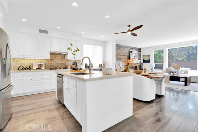 3002 Blackwood Court, Fullerton CA: https://media.crmls.org/medias/d7a5b341-d94a-4a86-afeb-1db237b29f40.jpg