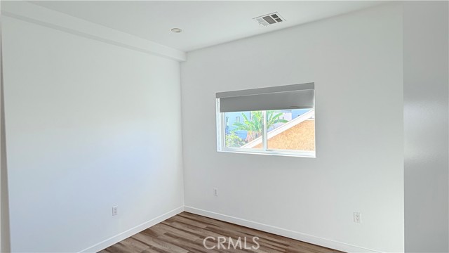 Detail Gallery Image 22 of 28 For 1416 S Cloverdale, Los Angeles,  CA 90019 - 3 Beds | 3 Baths