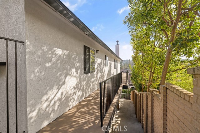 Detail Gallery Image 6 of 62 For 920 Sonora Ave, La Habra,  CA 90631 - 3 Beds | 3 Baths