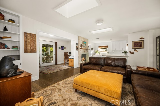 Detail Gallery Image 18 of 53 For 943 E Everett Place, Orange,  CA 92867 - 2 Beds | 2 Baths