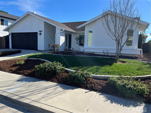 Detail Gallery Image 2 of 23 For 28212 Amable, Mission Viejo,  CA 92692 - 4 Beds | 2 Baths