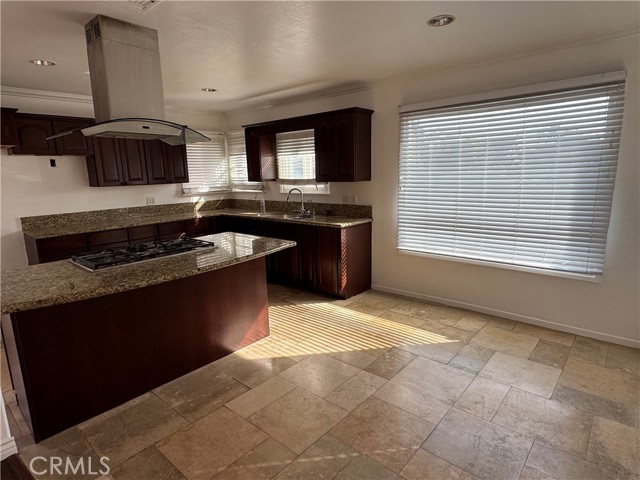 Detail Gallery Image 6 of 57 For 3833 W 105 St, Inglewood,  CA 90303 - 3 Beds | 1 Baths