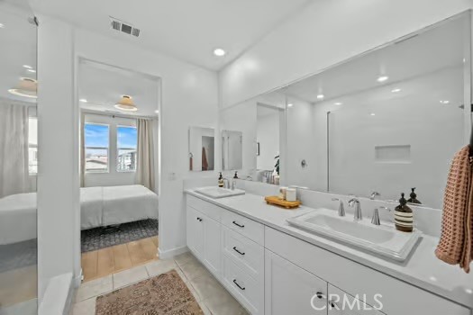 323 Adela, Lake Forest CA: https://media.crmls.org/medias/d7a7b339-05dd-411d-9342-7dd2cfa21f35.jpg