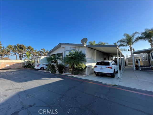 Detail Gallery Image 6 of 28 For 211 S Beach Blvd #72,  Anaheim,  CA 92804 - 3 Beds | 2 Baths