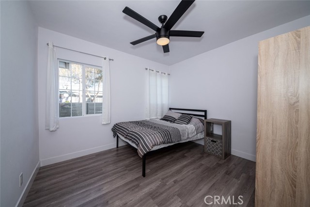 6225 Noble Avenue, Van Nuys CA: https://media.crmls.org/medias/d7a7f88d-80f7-49ac-a967-c4a03684f32c.jpg
