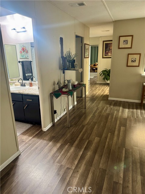 Detail Gallery Image 18 of 41 For 12700 Elliott Ave #406,  El Monte,  CA 91732 - 3 Beds | 2 Baths