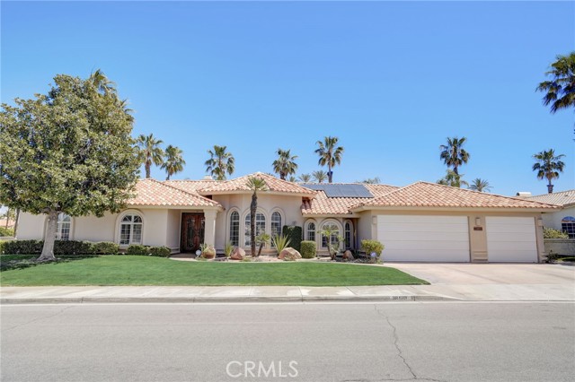 Detail Gallery Image 3 of 75 For 38610 Desert Mirage Dr, Palm Desert,  CA 92260 - 3 Beds | 3/1 Baths