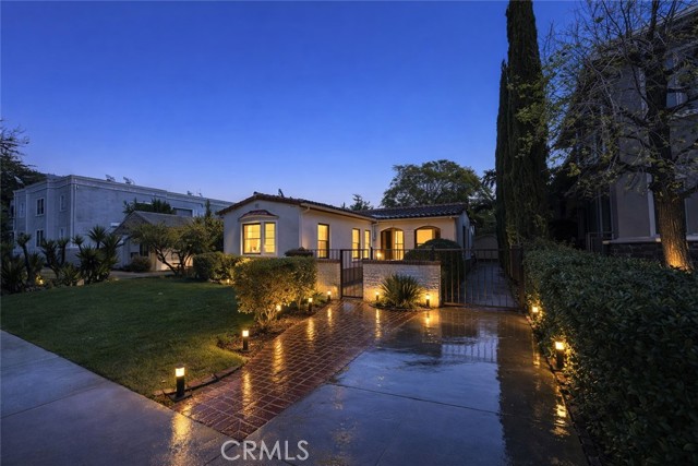 Image 16 of 17 For 1028 San Rafael