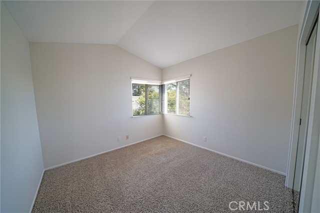 28321 Evergreen Lane, Saugus CA: https://media.crmls.org/medias/d7a9309c-e9e0-41f0-a00a-809fe0ade044.jpg