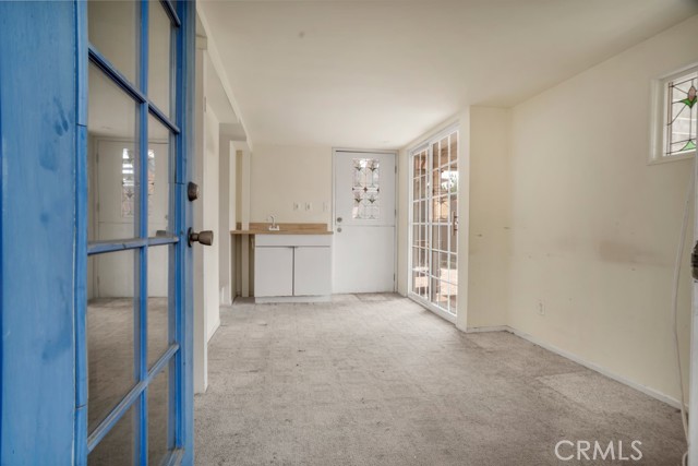 2052 N Alvarado N Street, Los Angeles CA: https://media.crmls.org/medias/d7a9d57a-6f73-47d5-9789-622585f85a19.jpg